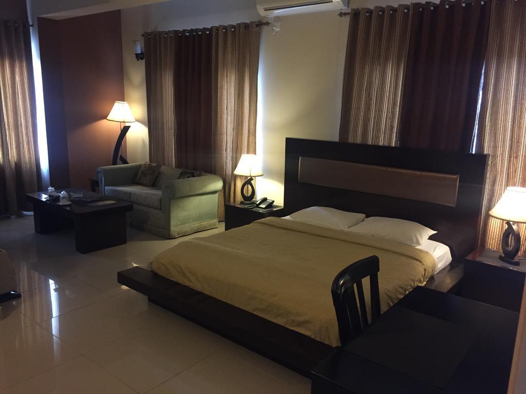Jasmine Inn Islamabad Zimmer foto